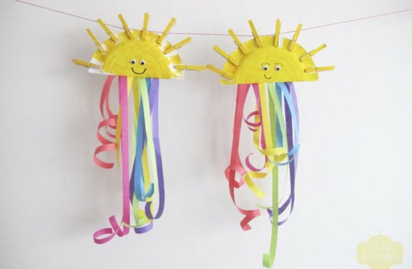 viseče sonce iz papirja - ideja za pomlad