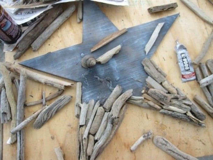 15-Tinker-z-naplavljenega lesa zvezdicami v-kartonske-lepilo-DIY-revija-lesena miza