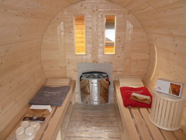 Jardim sauna madeira dentro-panos