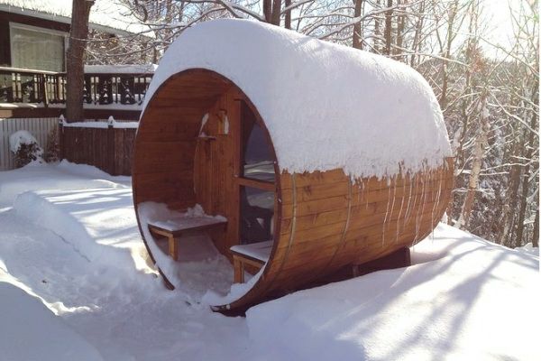 Hage Sauna tre snø
