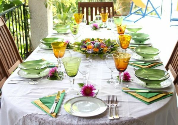 decoração de mesa verde e amarelo
