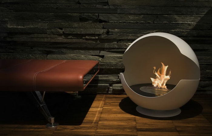 2offener-spis-designer-spis-parkettgolv-trägolv-läder soffa-metall ben-stenvägg och natursten