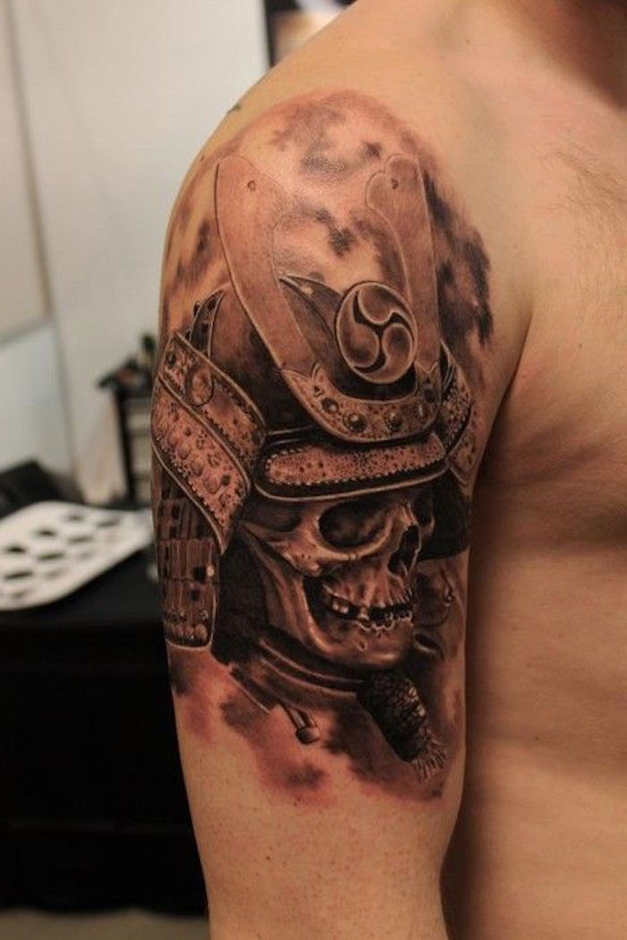 Fighter tatuering, skalle, hem, övre armen tatuering, japanska tatuering