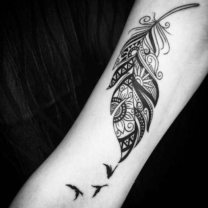 tatuaj tatuaj, tatuaj negru și gri cu pene și păsări zburatoare