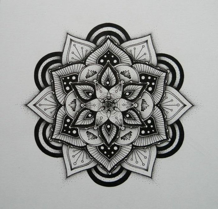 Mandala să fie pictată pe un fundal gri, mandalas 3-D, efect 3-D, iluzie optică multistratificată