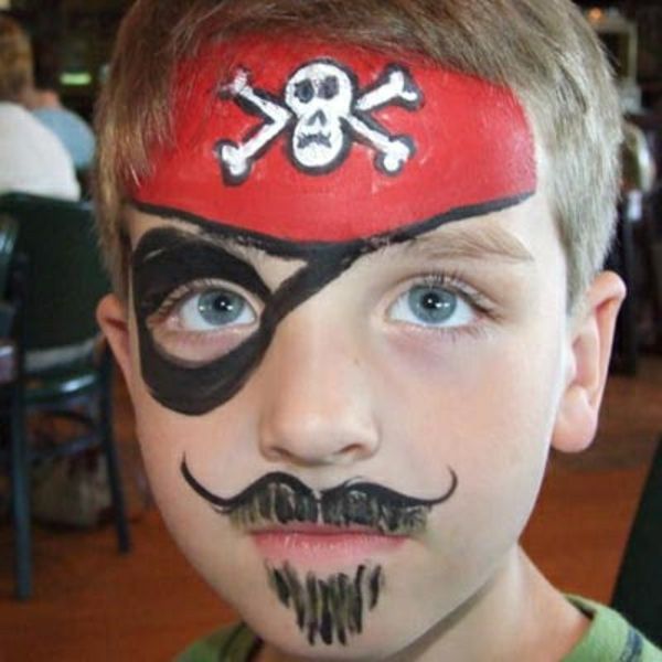 piratų makiažas - labai akį traukiantis paveikslėlis