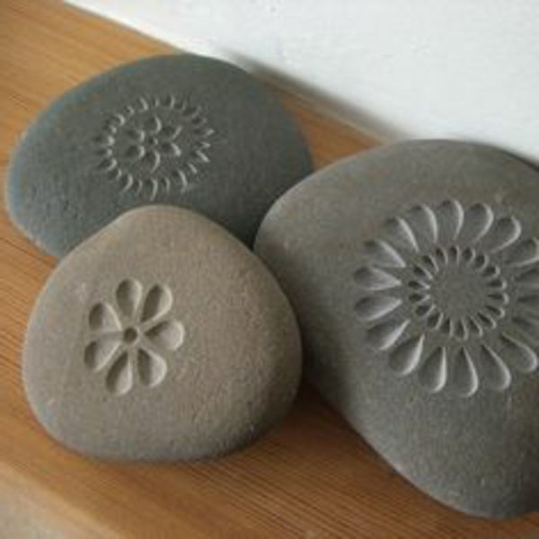 gražūs akmenys - įdomūs dekoruoti