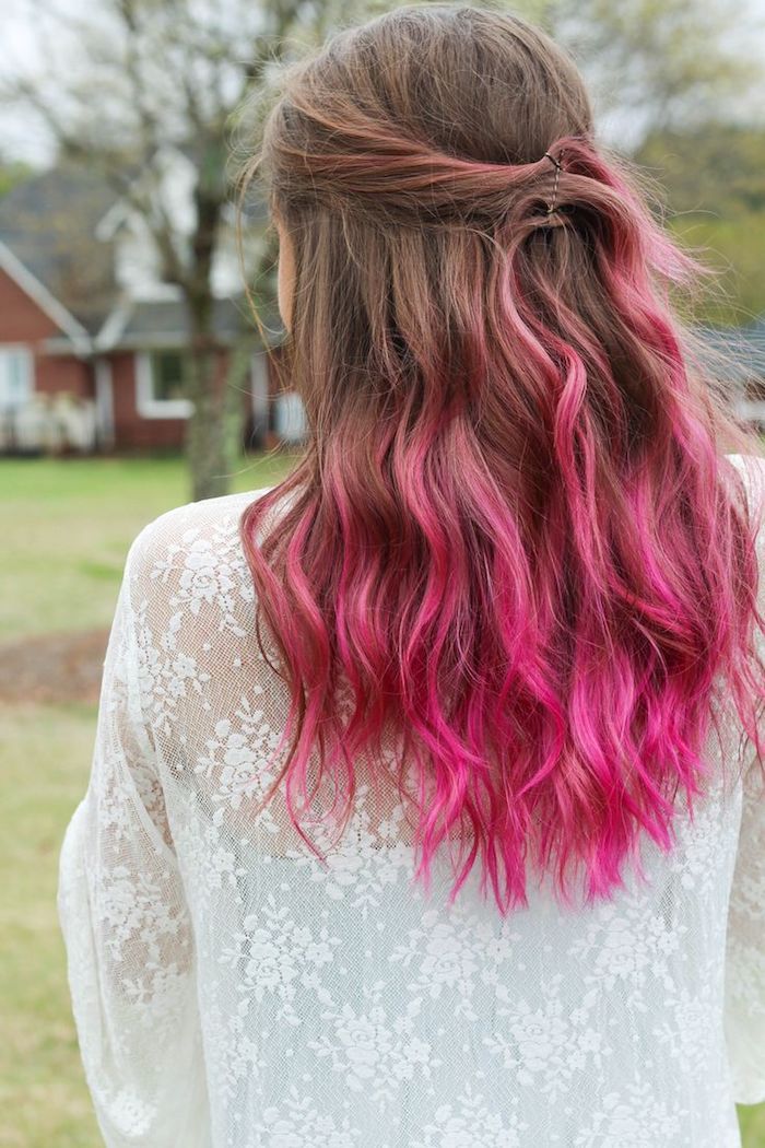 cabelo rosa, cabelo castanho com pontas rosa escuro, balayage