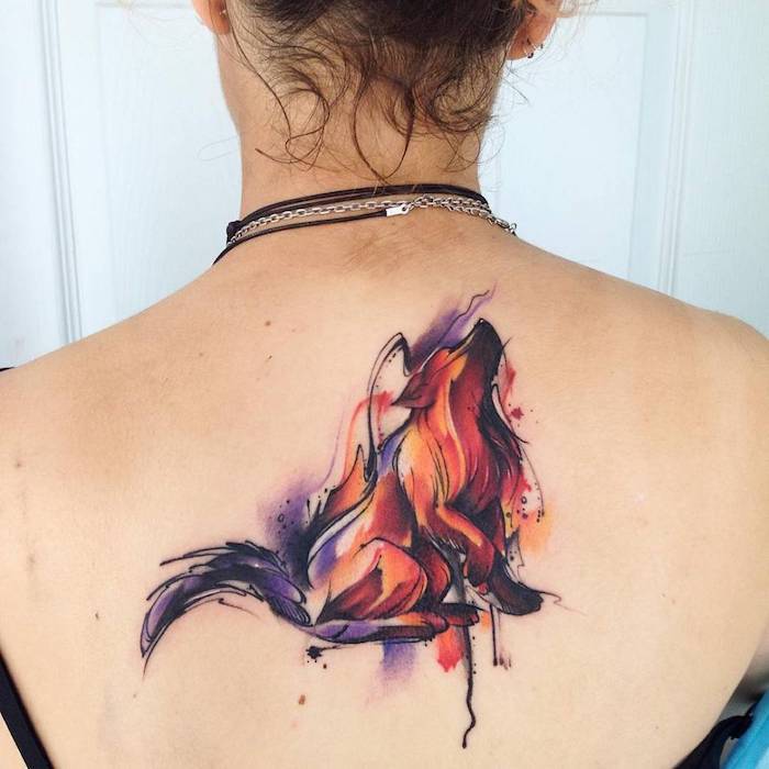 tattoo nazaj, barvita tetovaža z motivom lisice