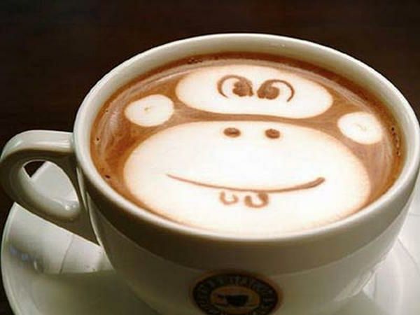 Monkey från kaffe skum kopp kaffe dekoration idé
