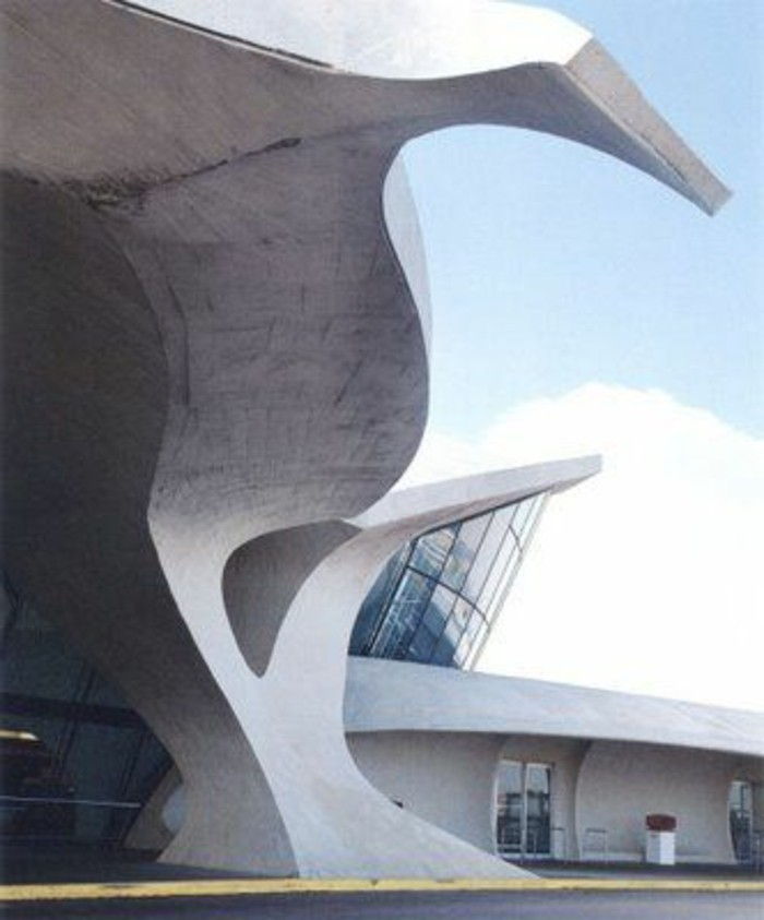 Architektura-Ekspresjonizm-bardzo-wspaniałym wyglądzie