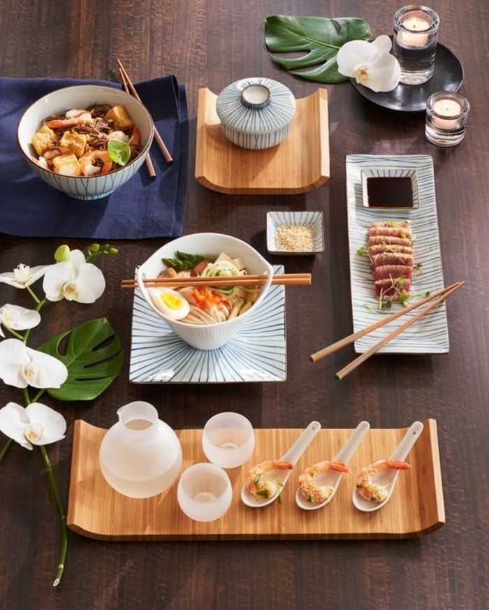 Asian výzdoba stola a ázijské pokrmy