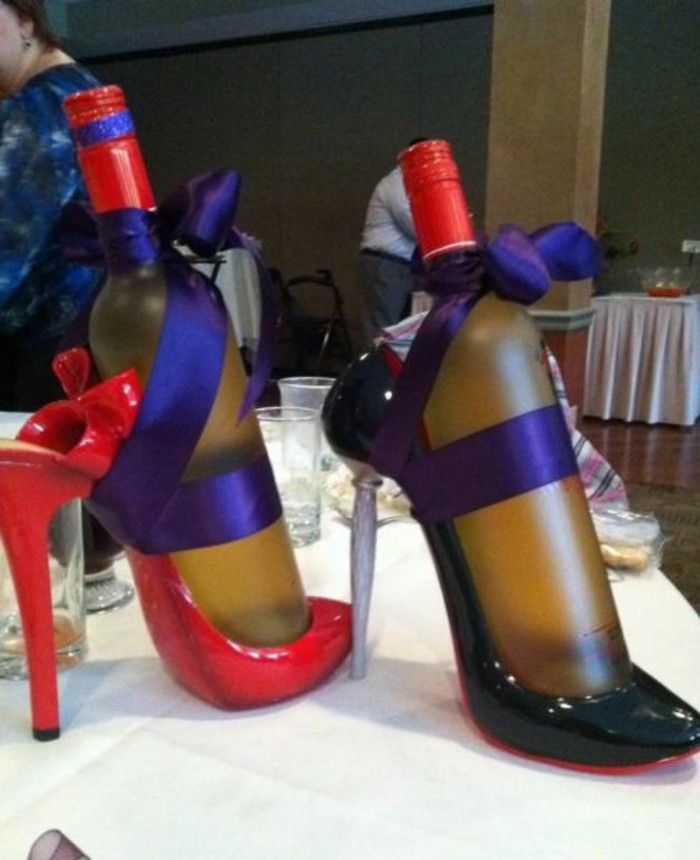 Neįprastos gimtadienio dovanos batai-su gėrimų
