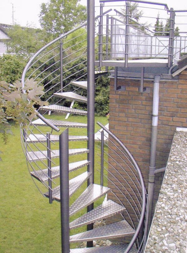 Utvendig trapper vindeltrapp-Idee.Architektur