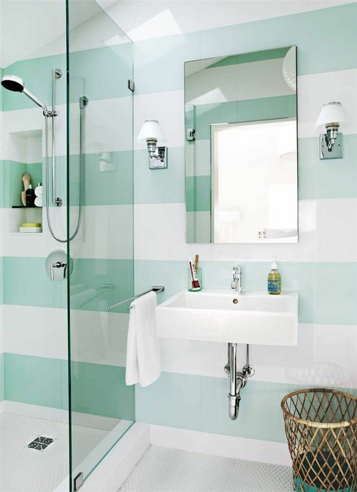 Kúpeľňa farebnosť steny-paint-vzor-zeleno-bielo-pruhy