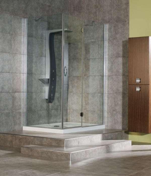 Badrum med dusch med hytt-of-glasdesign-idé-