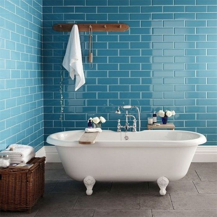 banyo-şık-mavi aristokratik-ve-duvar karoları Banyo