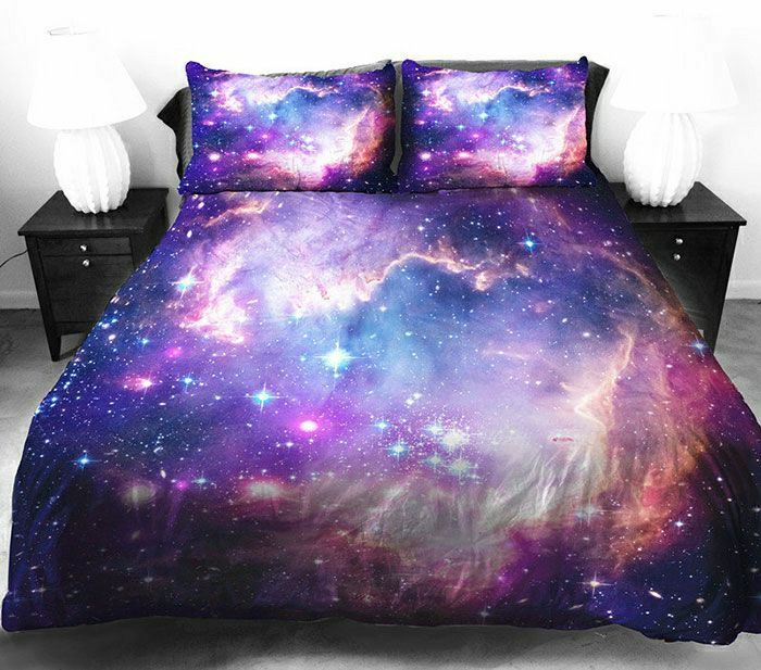 Bedding kosmisk motiver 3D lilla-blå-rosa-blå