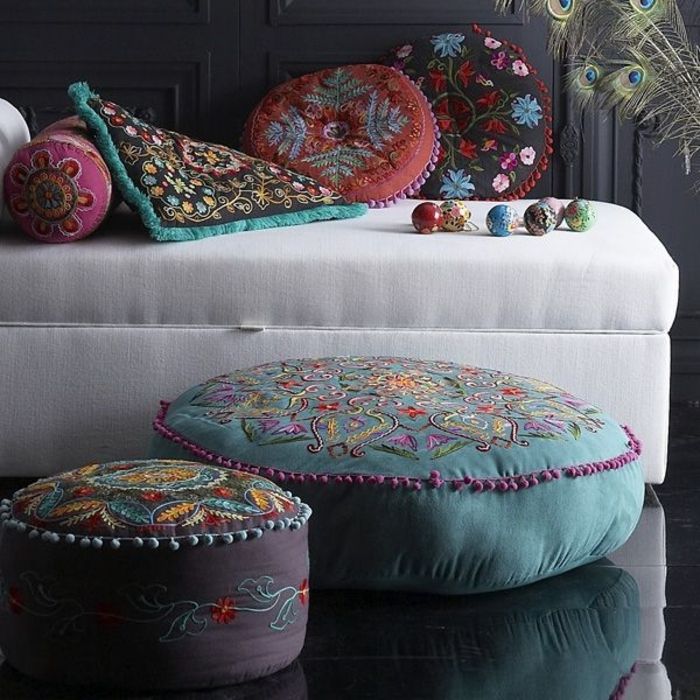 Sclafzimmer idee-boho-chic di design Cuscino turco divano bianco