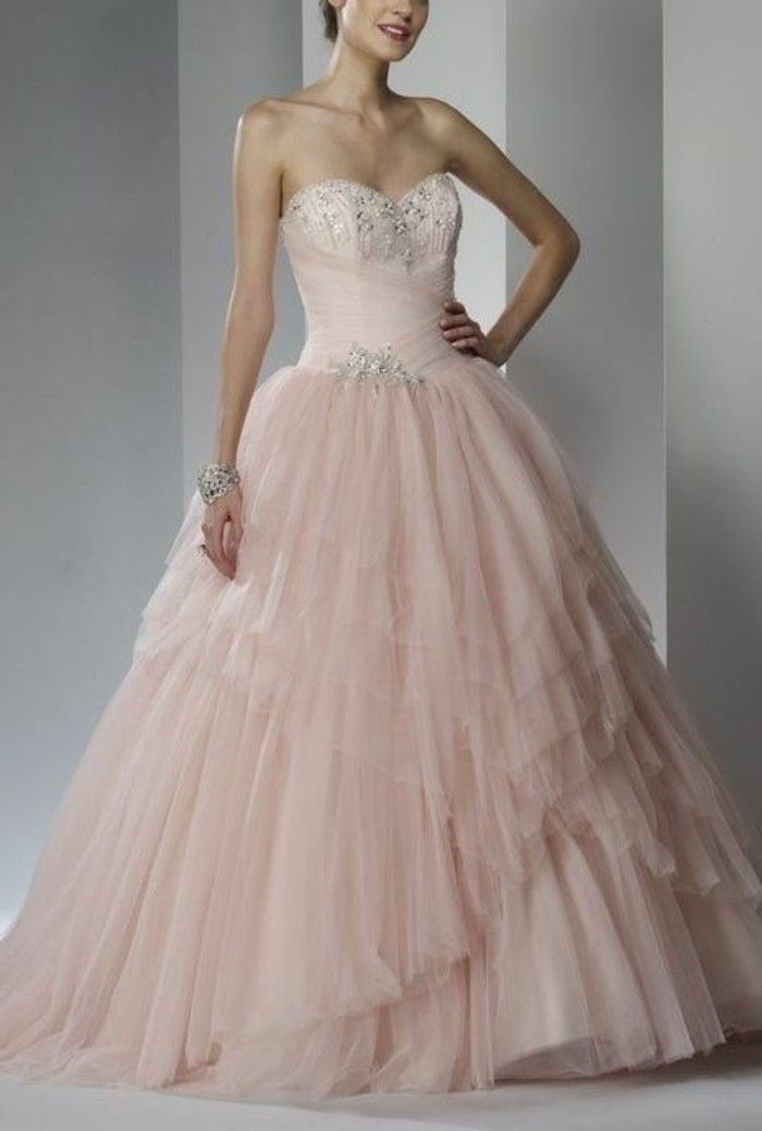 Ružová svadobné šaty bez rukávov,