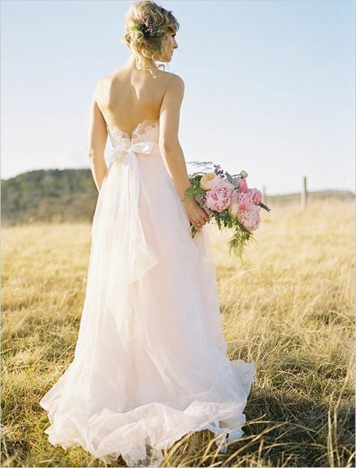 Ružová svadobné šaty s hlbokým výstrihom-loop-