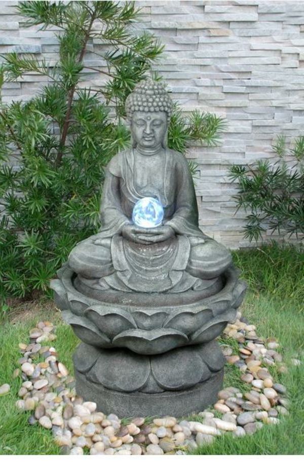 Buda vodnjak obdana-by-dekorativni kamnu
