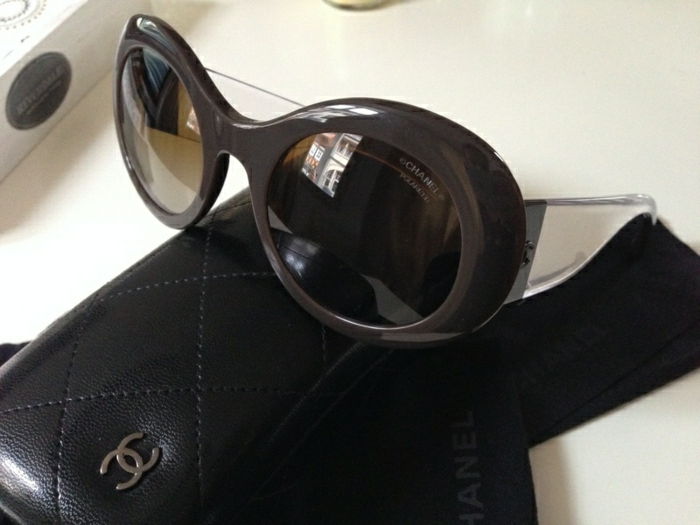 Chanel solbriller metall optikk elegant brun