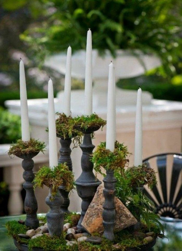 Dekoratyviniai Moss-High-žvakės-in-balta-spalva-sodo šalis