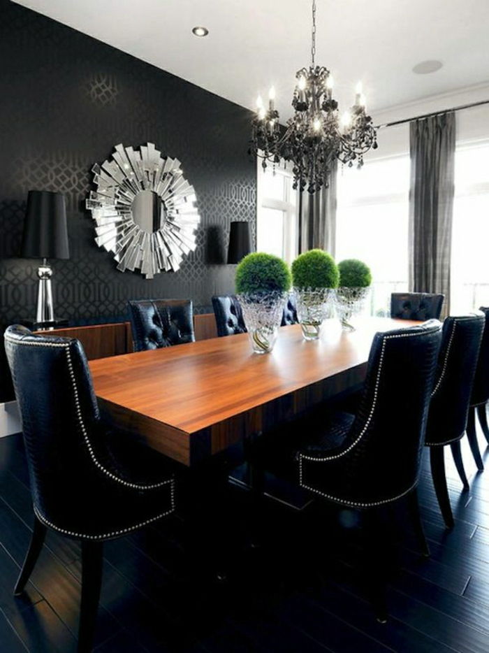 Dining Room in barokstijl zwart behang ornamenten