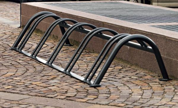 Bicycle stand-in - the-road-to-multiple-bikes