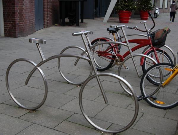 Bicycle stand-kot-koles-in nerjavečega jekla