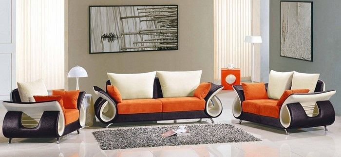 Color-by-living-in-orange-on kreative design
