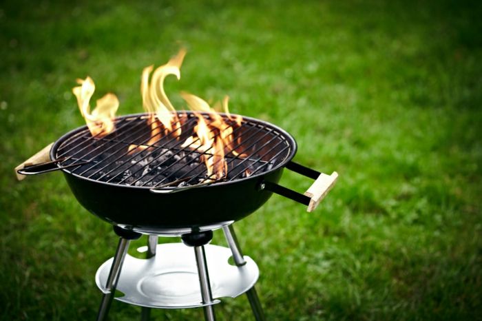 Brann bolle-med-grill brann-håndtak