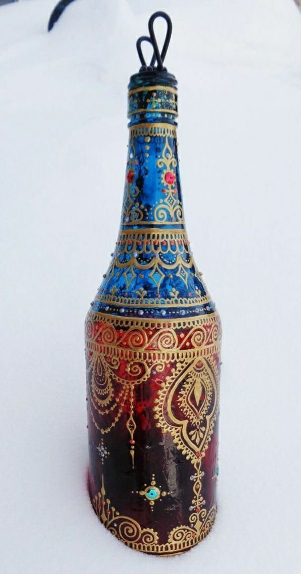 Flask röd-blå-guld-henna vattenpipa dekoration snö