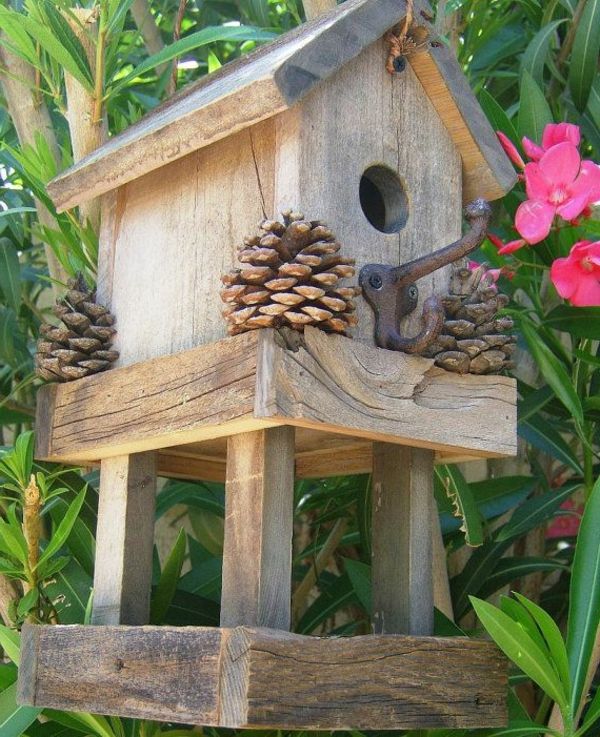 -Futterhaus-paukščiams medienos