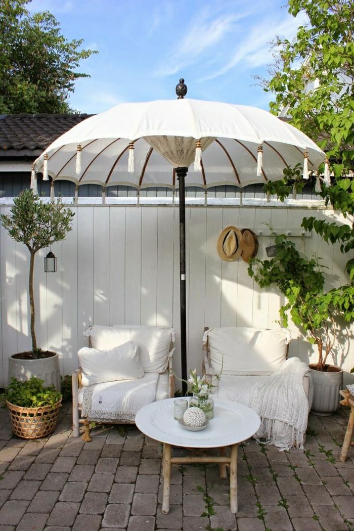 Bahçe şemsiye Püskül bahçe mobilyaları krem ​​renkli çiçek saksıları Hasır Şapka