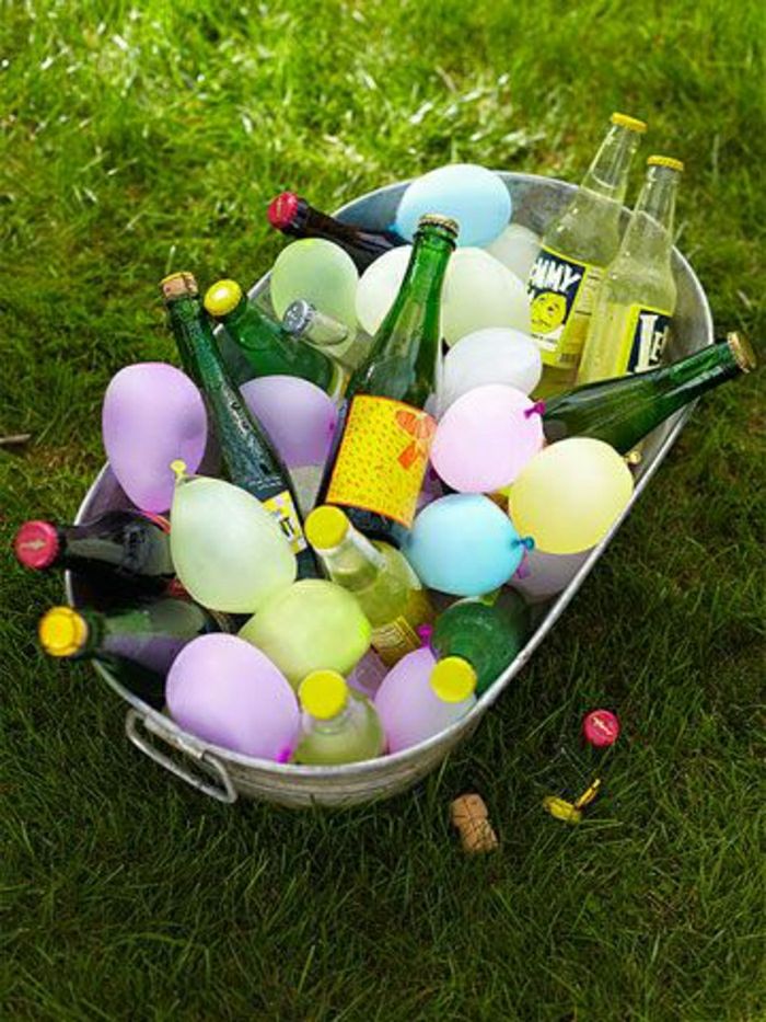Doğum günü partisi fikirleri-şişeler-ve-balonlar