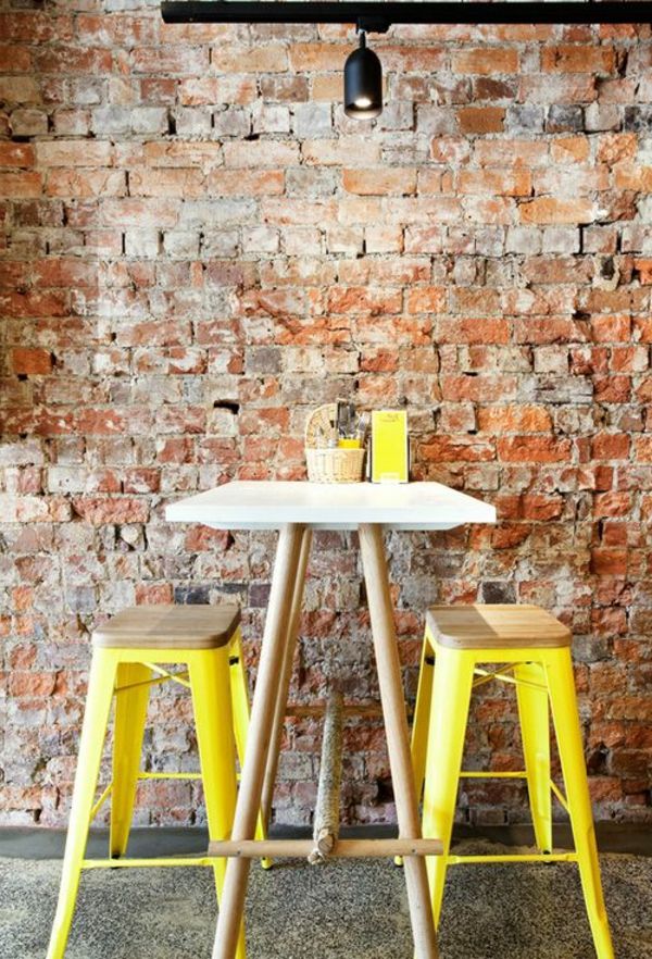 pra-rumeno-stoli-z-lepo-design