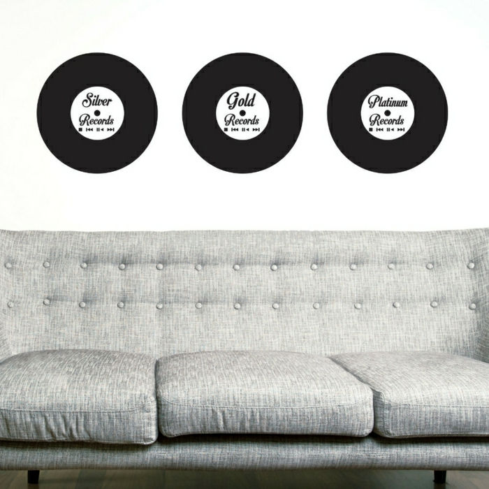 Gramofone registros na parede adesivos de parede branco contrastam sofá cinza
