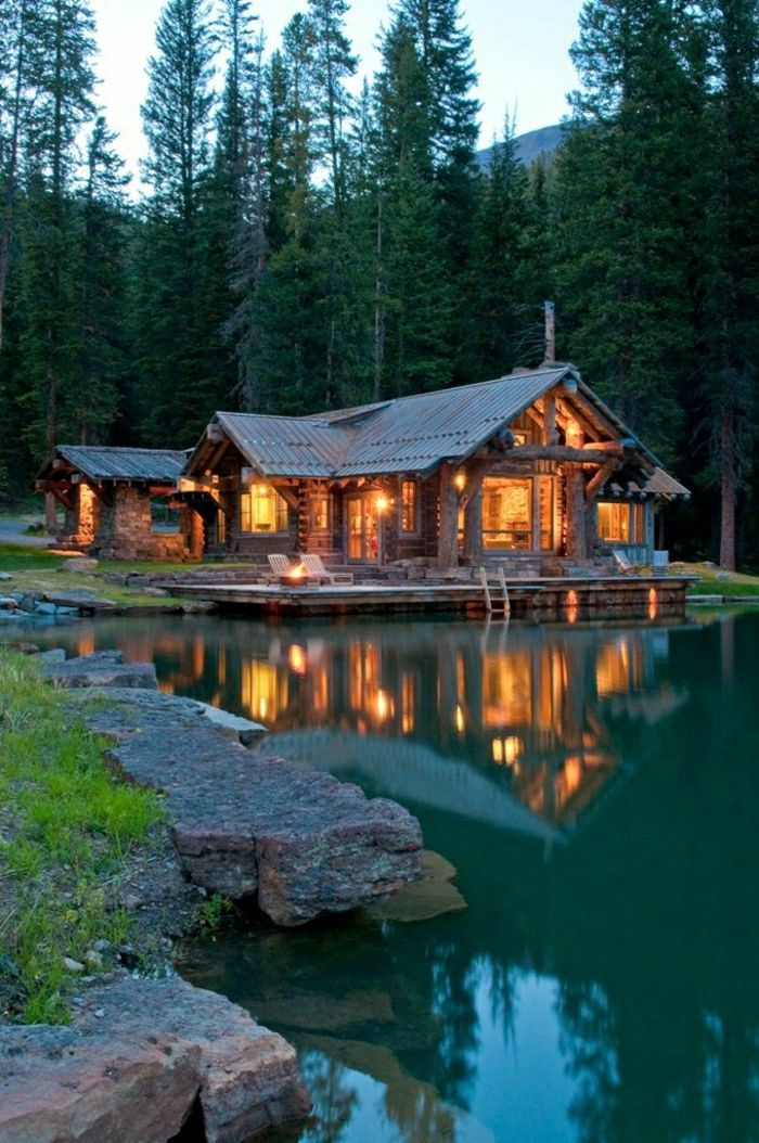 Log Hut acasă Munții Pădurea Lacul
