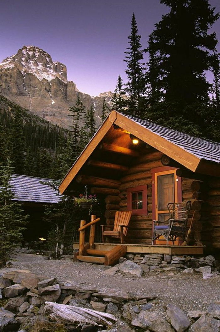 Hut log cabin-stol-Verand Mountains Forest