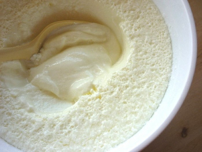 Produktions av yoghurt från mjölk