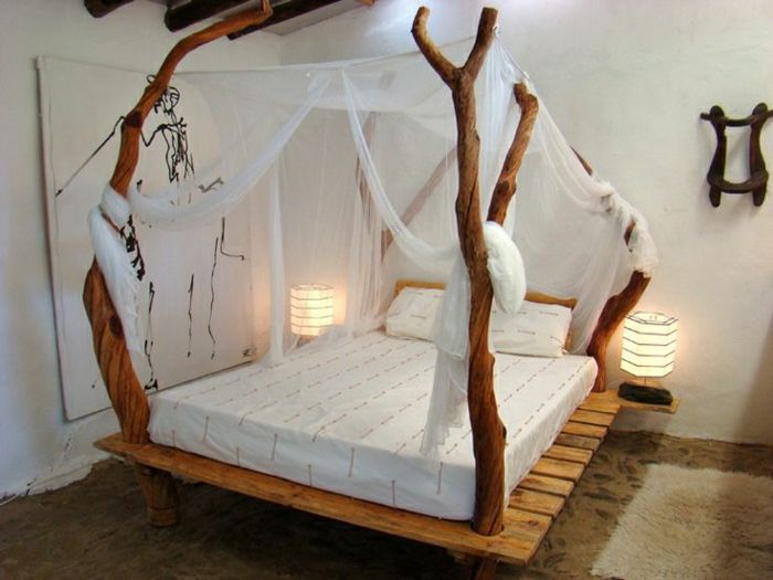 Poster sucursale pat cu baldachin paletă noptieră Driftwood lampă-romantic și atractiv