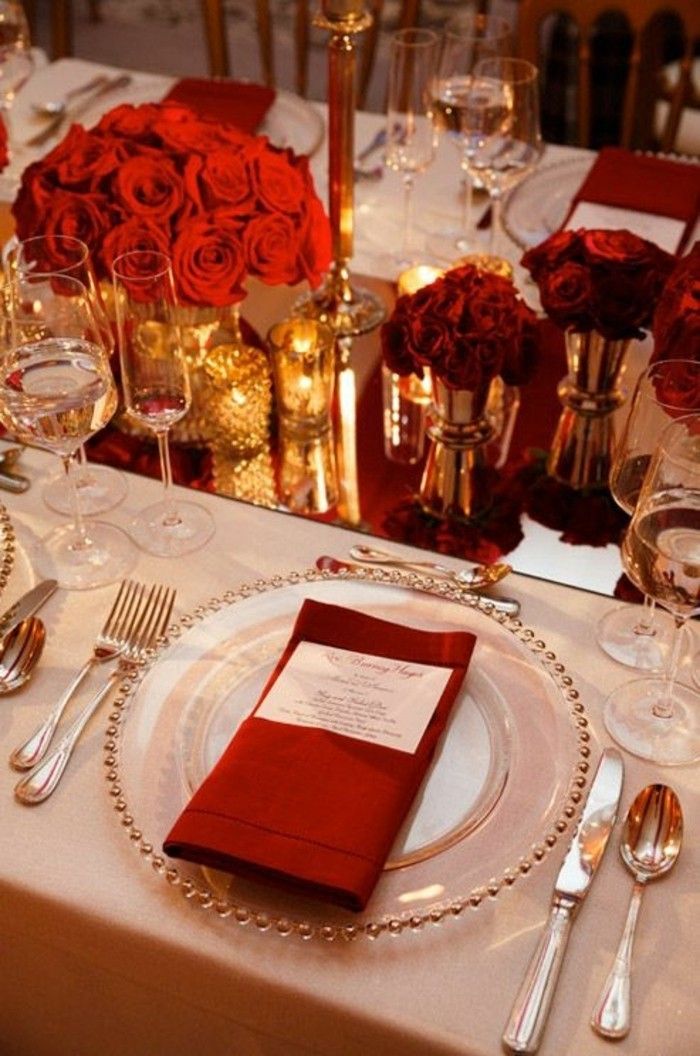 Dekoracijos vestuvėms-in-raudona-ir-auksinė