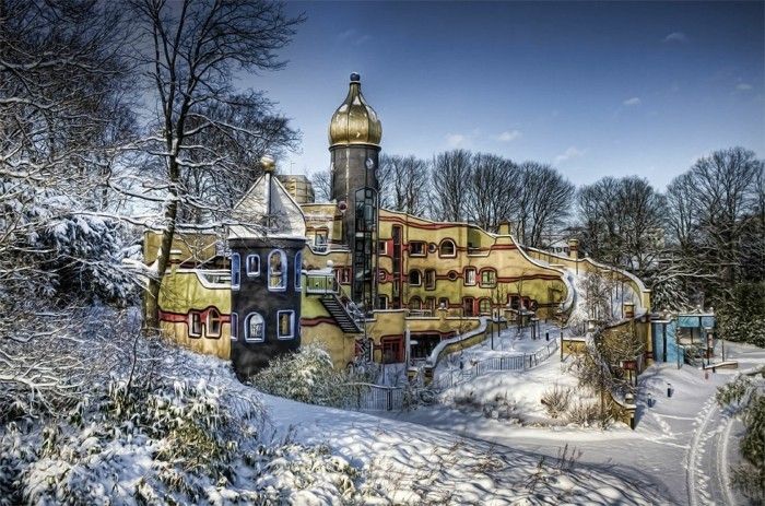 Hundertwasser arkitektur Miljø Natur landsby vinter