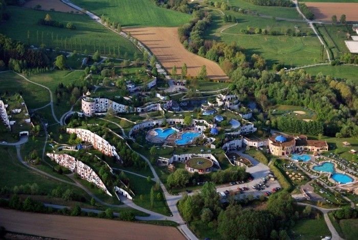 Hundertwasser arkitektur Miljö Natur Dorf8