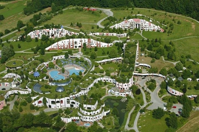 Hundertwasser arkitektur Miljö Natur Dorf9