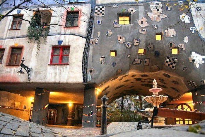 Hundertwasser-huset-Austria-Wien Hundertwasser-huset i Spring Brunnern