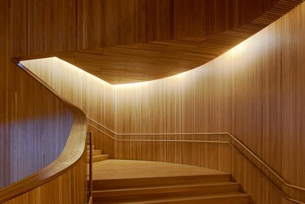 Interiørdesign stor-ideer-for-en-moderne-innvendig trapp