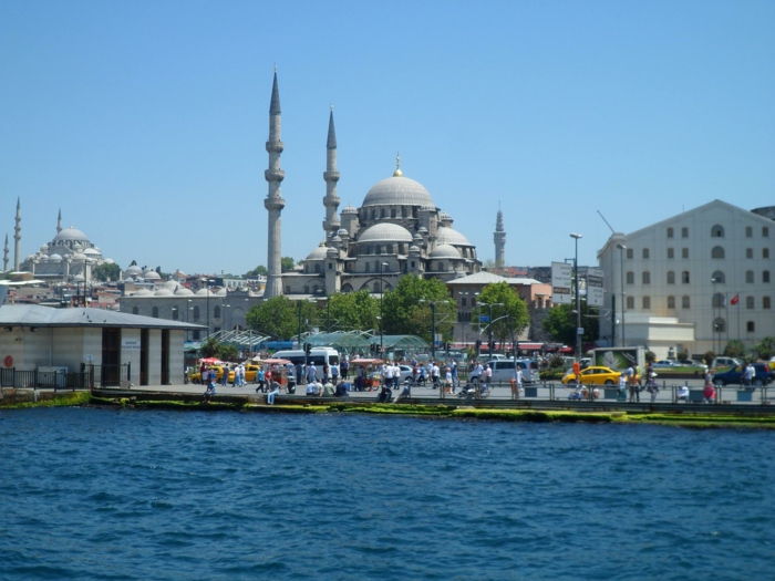 Istanbul atracții-Sfaturi de călătorie-EMİNÖNÜ-Moscheea nouă